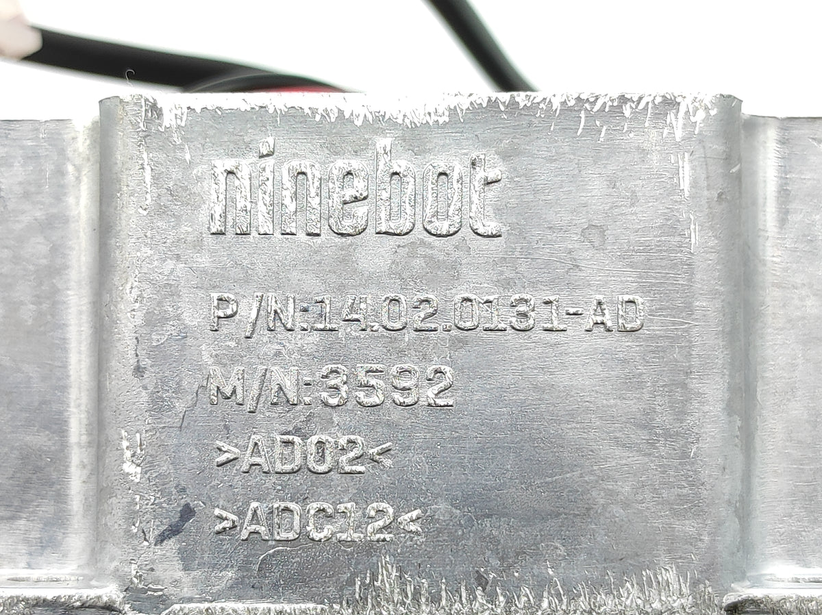 Original Internes Ladegerät für Ninebot G30